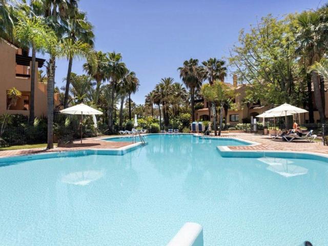 Se vende piso de 2 dormitorios en planta baja