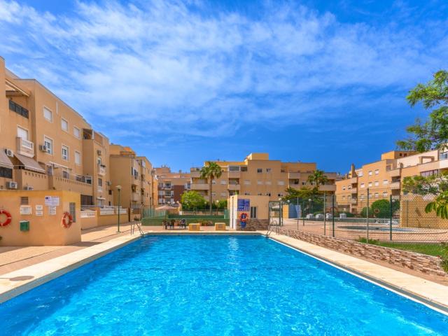 Se Vende Piso de 3 Dormitorios y 2 Baños en Las Salinas a Estrenar