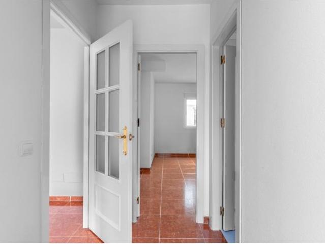 Se Vende Piso de 3 Dormitorios y 2 Baños en Las Salinas a Estrenar