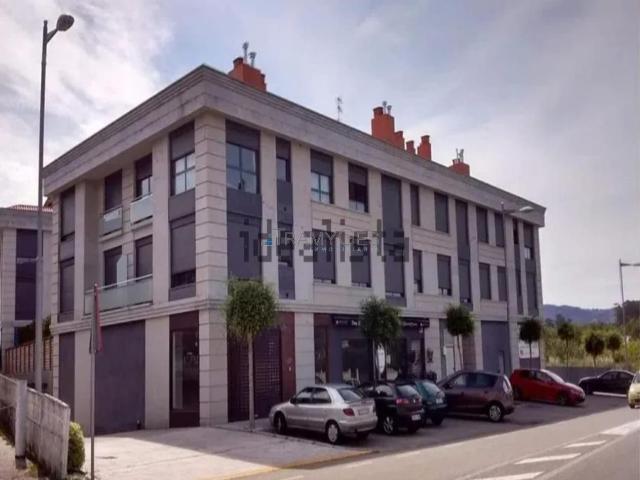 Se vende piso en Nigrán, a 300 m de la playa