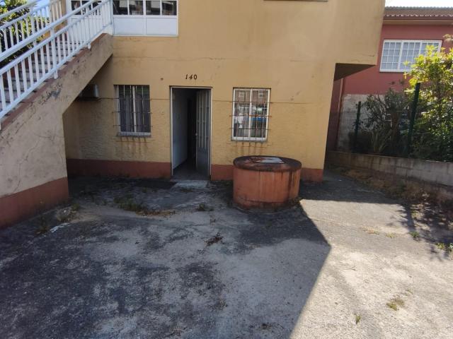 Se vende piso en A Barcala