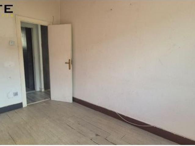 SE VENDE PISO EN BARAKALDO