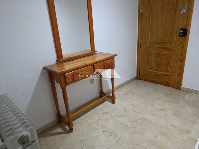 Se vende piso en Baza