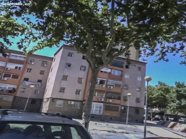 Se vende Piso en Calle Alfons XII 794 de Badalona, Barcelona