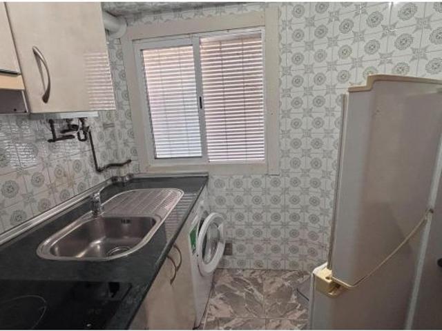 SE VENDE PISO EN CALLE SAN ROQUE DELICIAS