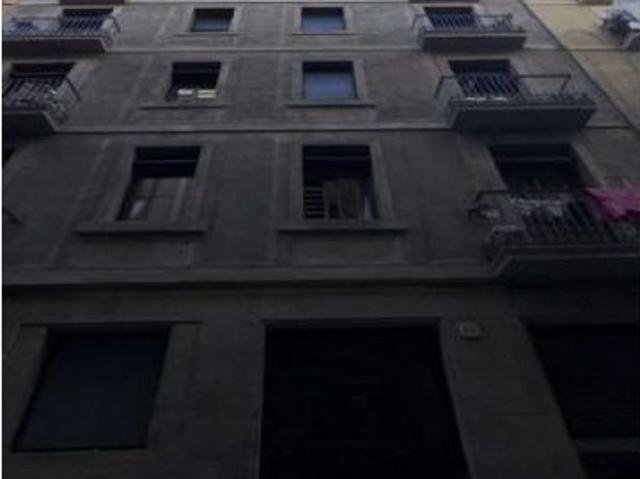 Se vende piso en Calle Tigre 15 de Barcelona, Barcelona