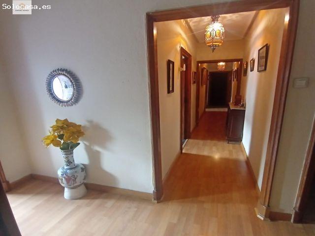 Se VENDE piso en edificio exclusivo de PLASENCIA