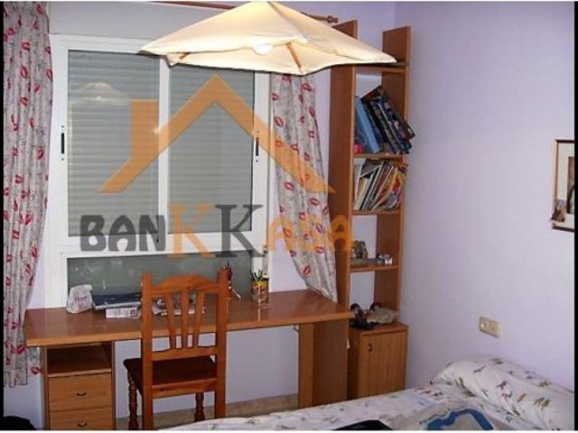 SE VENDE PISO EN EJIDO ZONA PABELLÓN