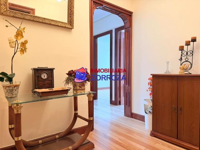 SE VENDE PISO EN EL CENTRO DE ZORROZA