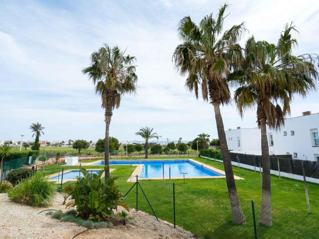 Se Vende Piso en El Toyo