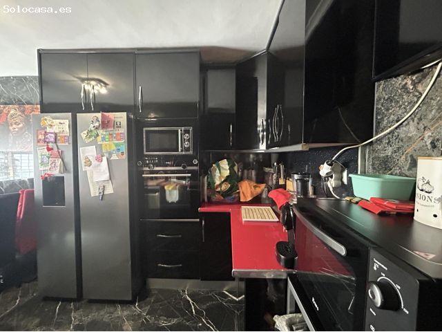 SE VENDE PISO EN LA VILA, ALICANTE