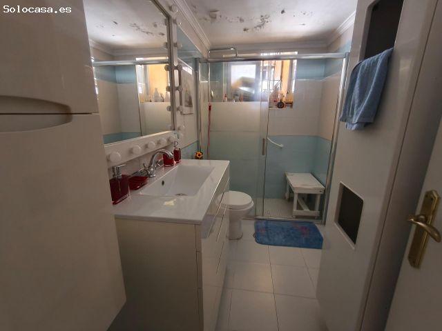 SE VENDE PISO EN PUERTO REAL, ZONA PLAZA DE LA LIBERTAD