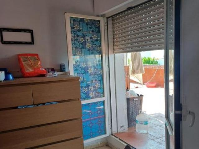 SE VENDE PISO EN PRIMERA PLANTA EN ZONA BARRIO BAJO