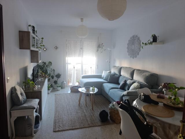 SE VENDE PISO EN SAN FERNANDO, ZONA RONDA DEL ESTERO