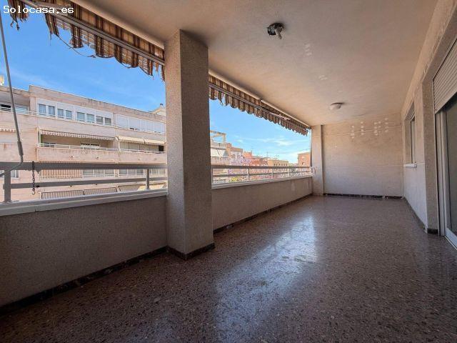 SE VENDE PISO / PISCINA / ASCENSOR / ZONA TRANQUILA
