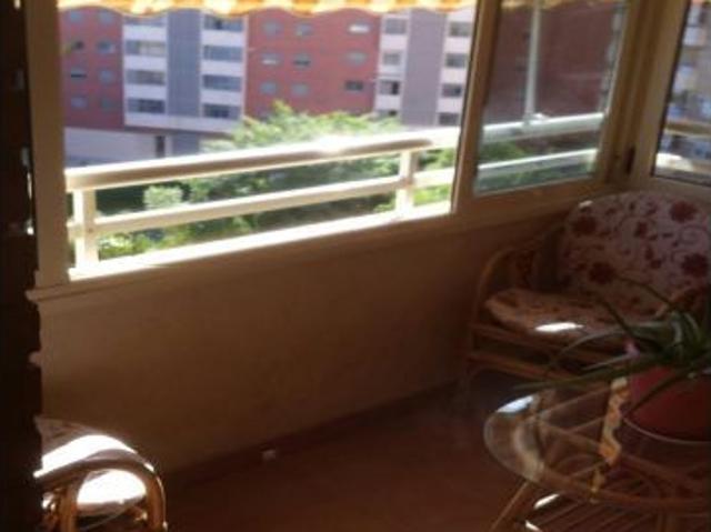 SE VENDE PISO / URBANIZACION COMPLETA / GARAJE / TRASTERO / PISCINA / VPO / PAU 2