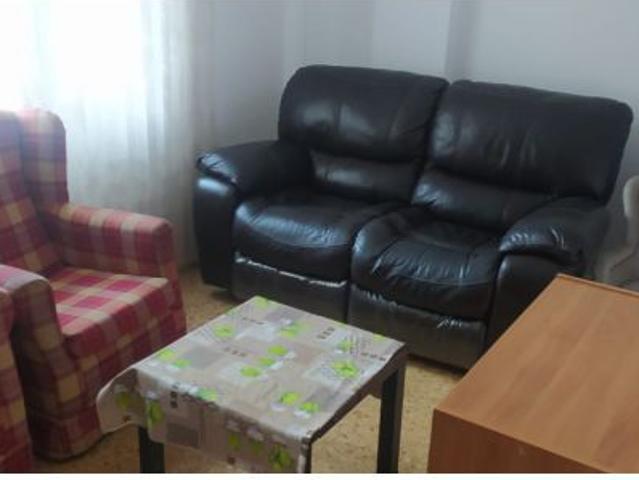 SE VENDE PISO