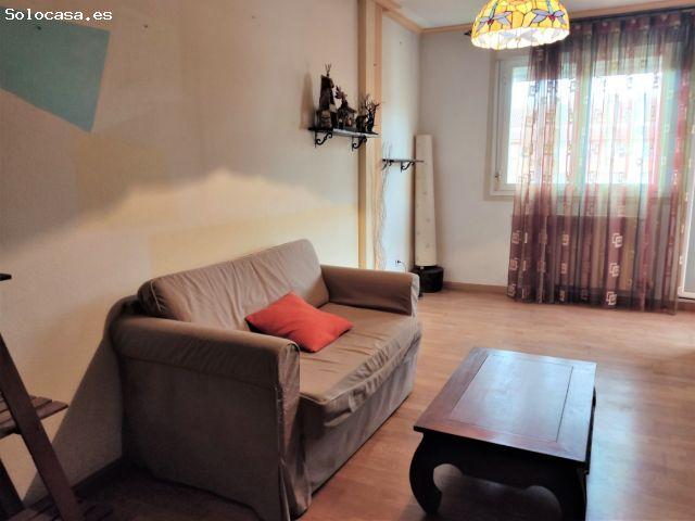 Se Vende Piso 3 Dormitorios con Garaje y trastero Incluido en Urbanización cerrada. Terraza