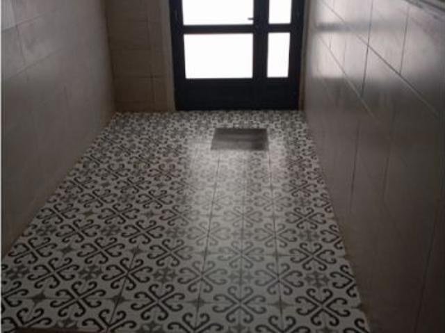 SE VENDE PISO