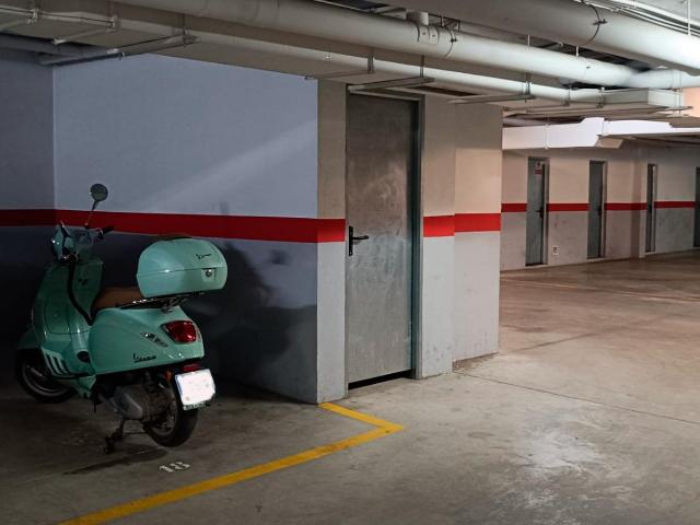 SE VENDE PLAZA DE APARCAMIENTO CALLE ASTEROIDES SAN FERNANDO