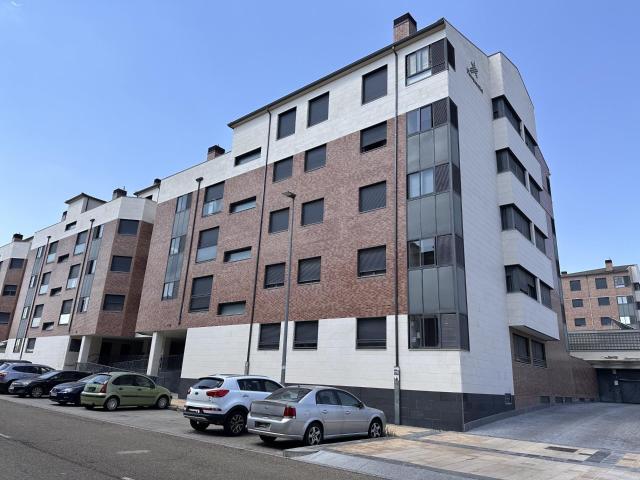Se vende plaza de garaje en Arroyo