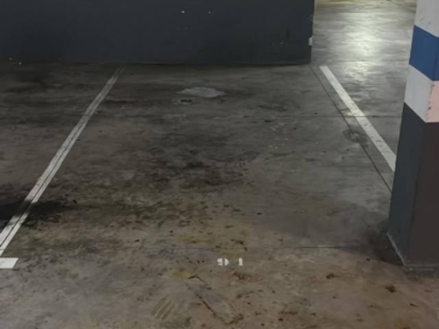 SE VENDE PLAZA DE GARAJE EN LOS ABRIGOS Nº91