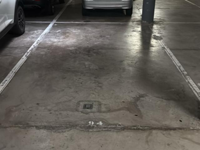 SE VENDE PLAZA DE GARAJE EN LOS ABRIGOS Nº94