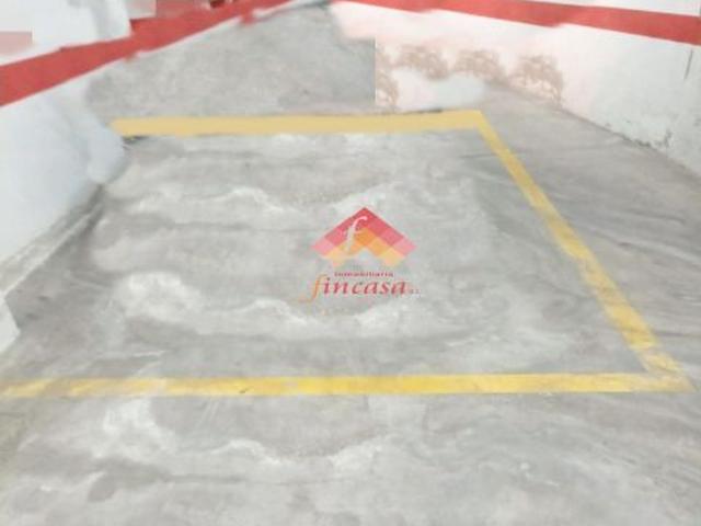 SE VENDE PLAZA DE GARAJE EN LA ZONA DE LA FERIA