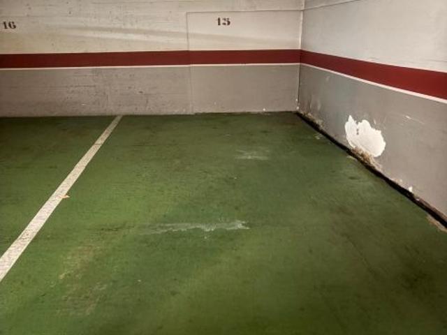 Se vende plaza de garaje muy bien situada