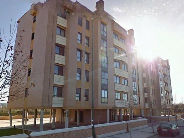 SE VENDE PLAZA DE GARAJE PARA MOTO EN ZONA NUEVO HOSPITAL