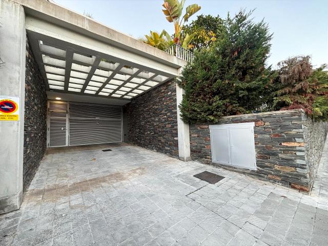 SE VENDE PLAZA DE PARKING EN CASAS DEL MAR