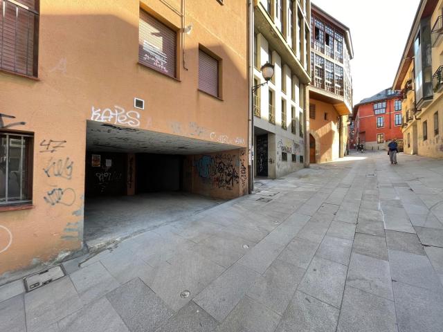 SE VENDE PLAZA GARAJE DOBLE
