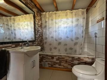 Se vende propiedad ubicada a 5 km de Los Lagos por ruta T 551 | 4 Dormitorios por 160000. 00 en Los Lagos