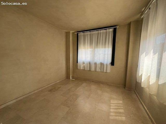 SE VENDE PRECIOSO APARTAMENTO CON VISTAS AL MAR EN LA CALA