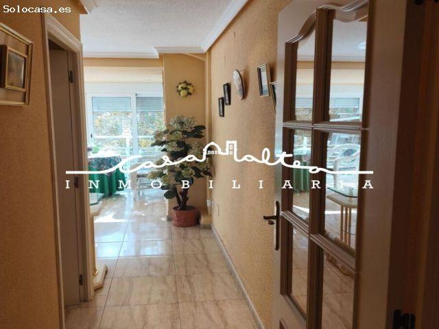 Se vende precioso apartamento en 2ª línea de playa Levante, Benidorm