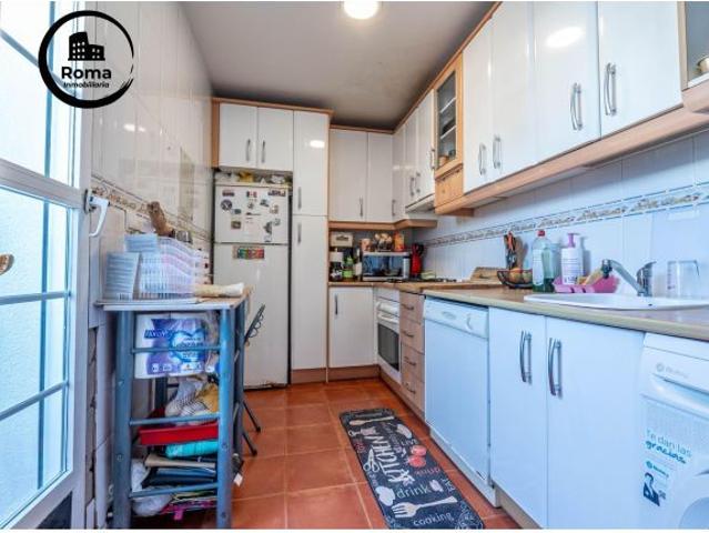 SE VENDE PRECIOSO ATICO CON RENTABILIDAD EN MARACENA
