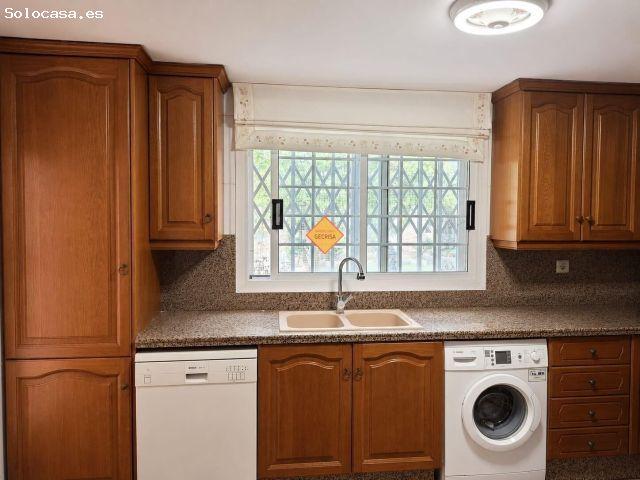 SE VENDE PRECIOSO CHALET EN LA PRESTIGIOSA ZONA DE LA URBANIZACIÓN CAMPOLIVAR