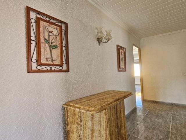 SE VENDE PRIMER PISO INDEPENDIENTE EN EL BARRIO LAS HORCAS NOVELDA ALICANTE