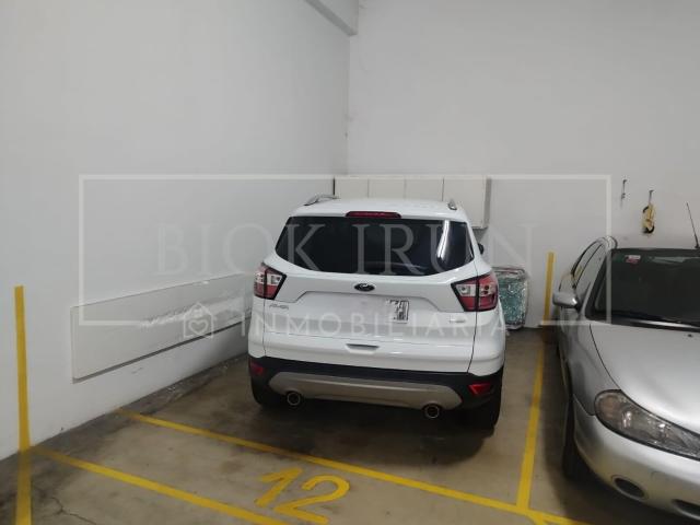 Se vende RAYA de garaje en Belaskoenea
