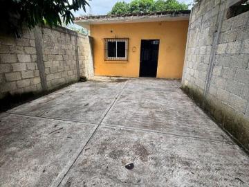 CASA EN VENTA EN CARDEL