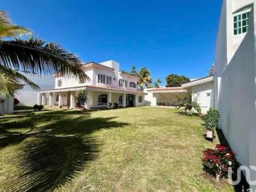 SE VENDE RESIDENCIA EN COLIMA, MEXICO