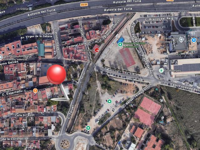 Se vende Solar Urbano Junto estación Cantereria