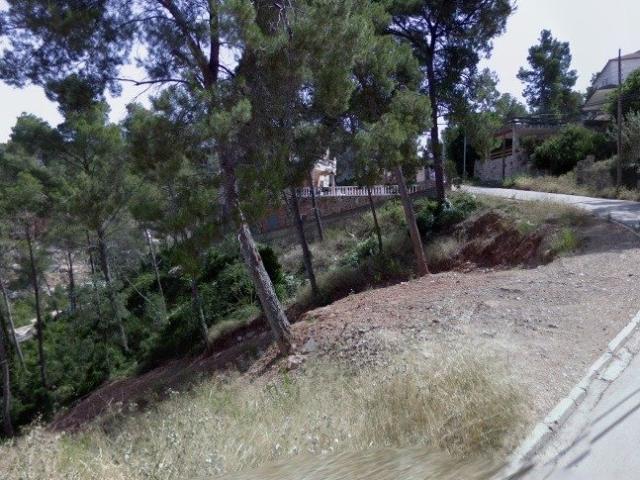 Se vende solar urbanizable en Vallirana