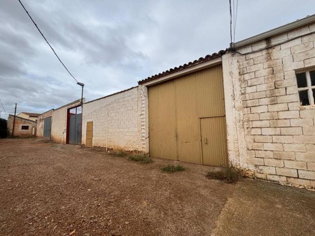 Se vende solar en Cariñena