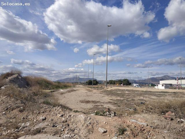 SE VENDE SUELO INDUSTRIAL!