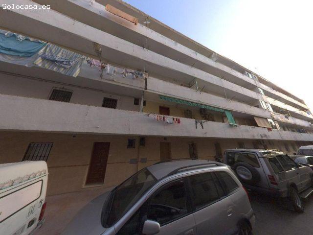Se venden 2 Pisos ALQUILADOS en CALLE CAMPORRUBIO 1 E 3 3 Almería, Almería