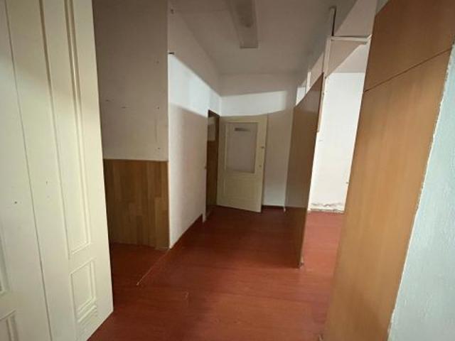 Se Venden dos Locales en Uno, Marbella