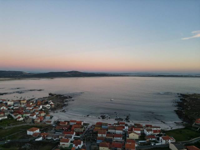 SE VENDEN PLAZA DE GARAJE CON POSIBILIDAD DE TENER OTRA Y PODER CERRARLAS EN CORRUBEDO, RIBEIRA