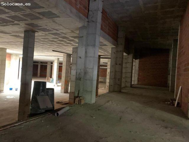 SE VENDEN LOCALES COMERCIALES EN TERRASSA, ZONA LES ARENES