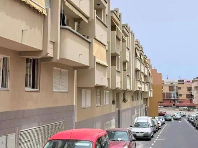 SE VENDEN PLAZAS DE GARAJE UBICADAS EN LOS ABRIGOS